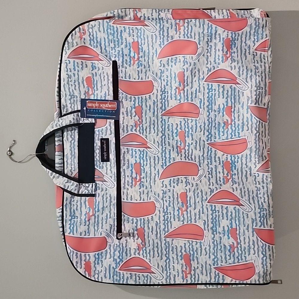 Simply Southern Garmet Bag